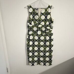 Anne Klein structured dress - size 10